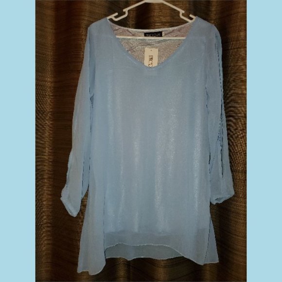 Small Light Blue Tunic Long Sleeve withSlits - Picture 1 of 4